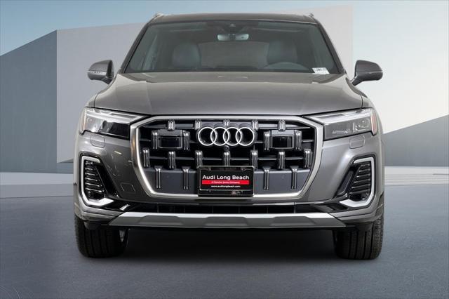 new 2025 Audi Q7 car, priced at $65,370