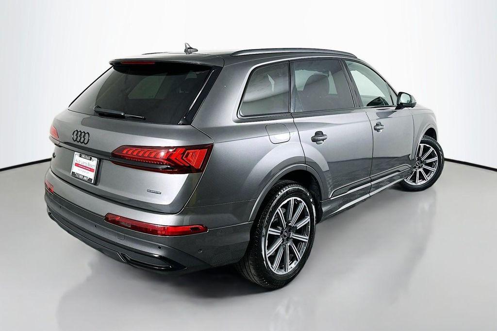 used 2023 Audi Q7 car, priced at $32,444