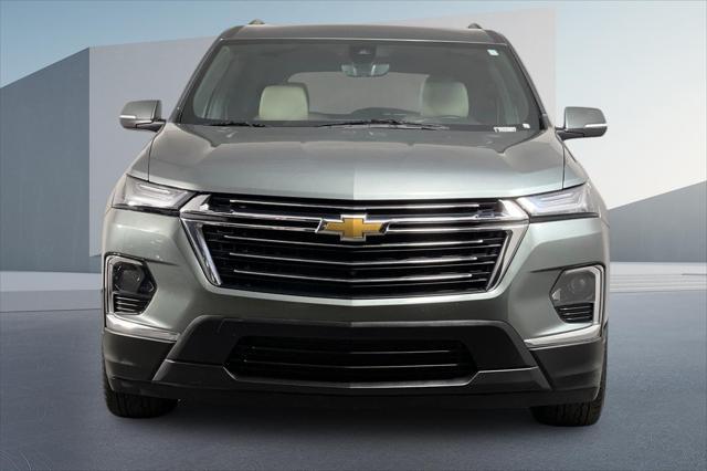 used 2023 Chevrolet Traverse car, priced at $32,882