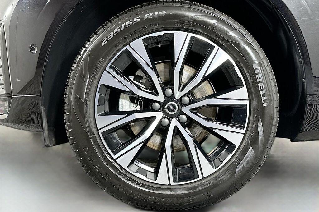 used 2025 Volvo XC60 car, priced at $32,990
