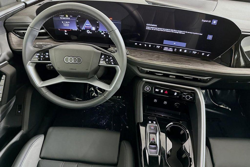 new 2025 Audi Q5 car, priced at $60,975