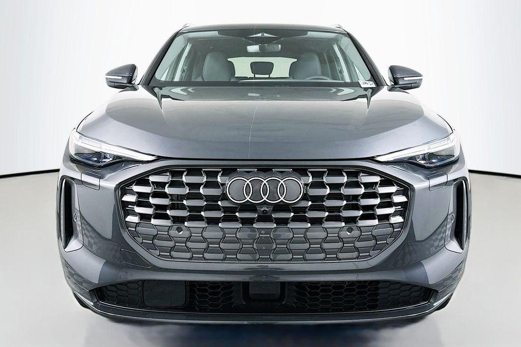 new 2025 Audi Q5 car, priced at $60,975