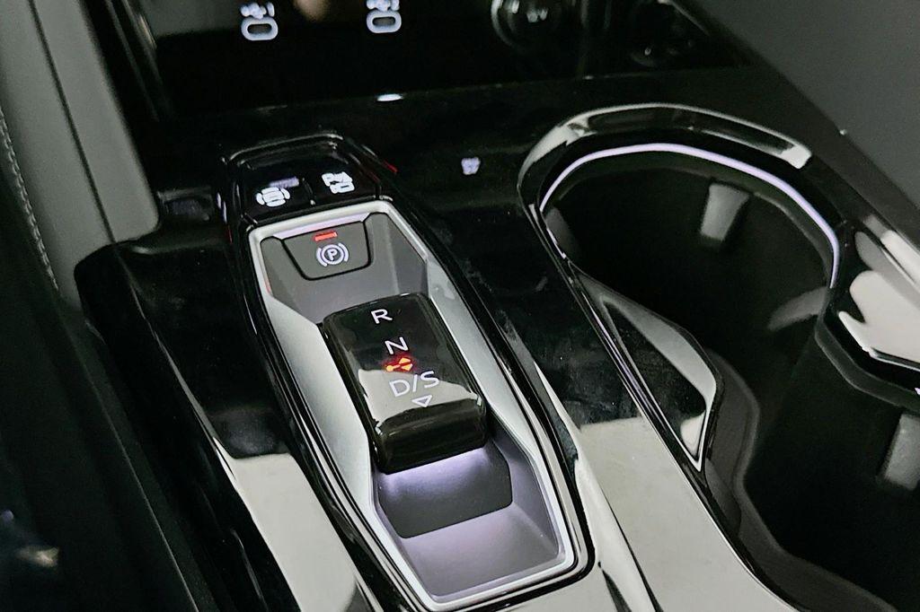 new 2025 Audi Q5 car, priced at $60,975