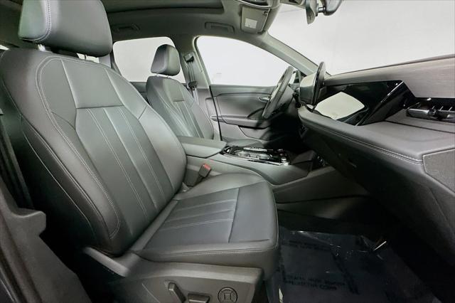 new 2025 Audi Q6 e-tron car, priced at $71,660