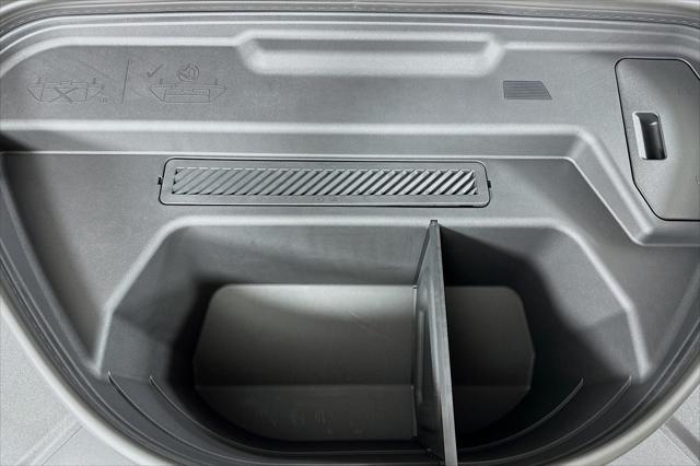 new 2025 Audi Q6 e-tron car, priced at $76,540