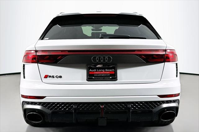 new 2025 Audi RS Q8 car, priced at $154,600