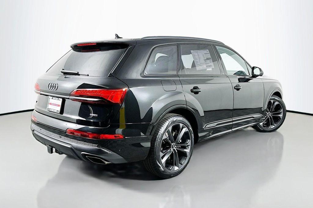 new 2025 Audi Q7 car, priced at $78,000