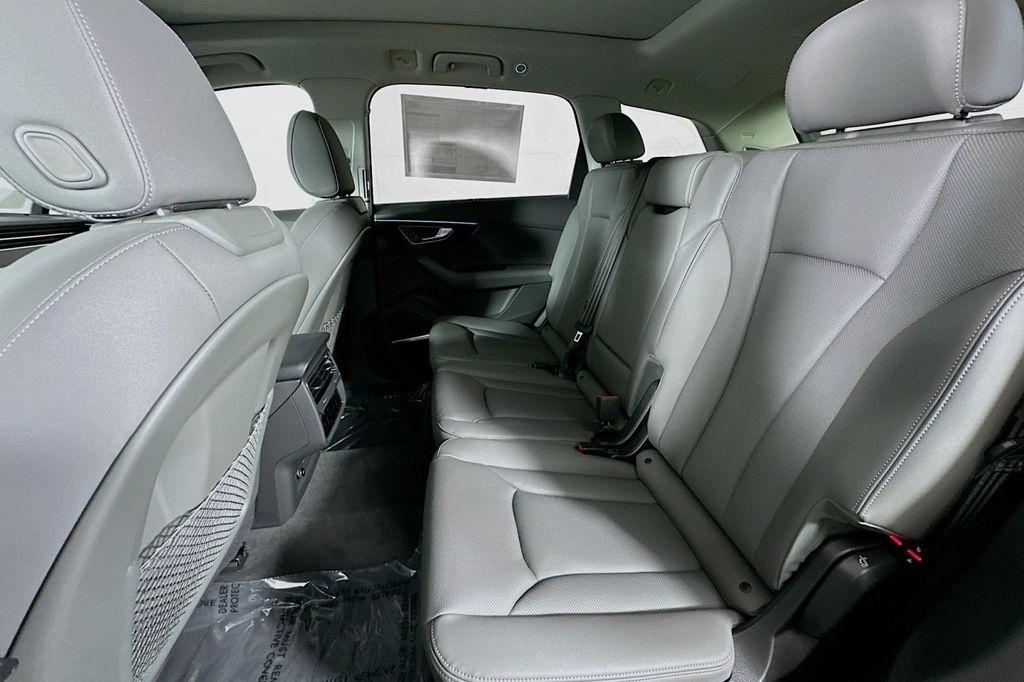 new 2025 Audi Q7 car, priced at $78,000