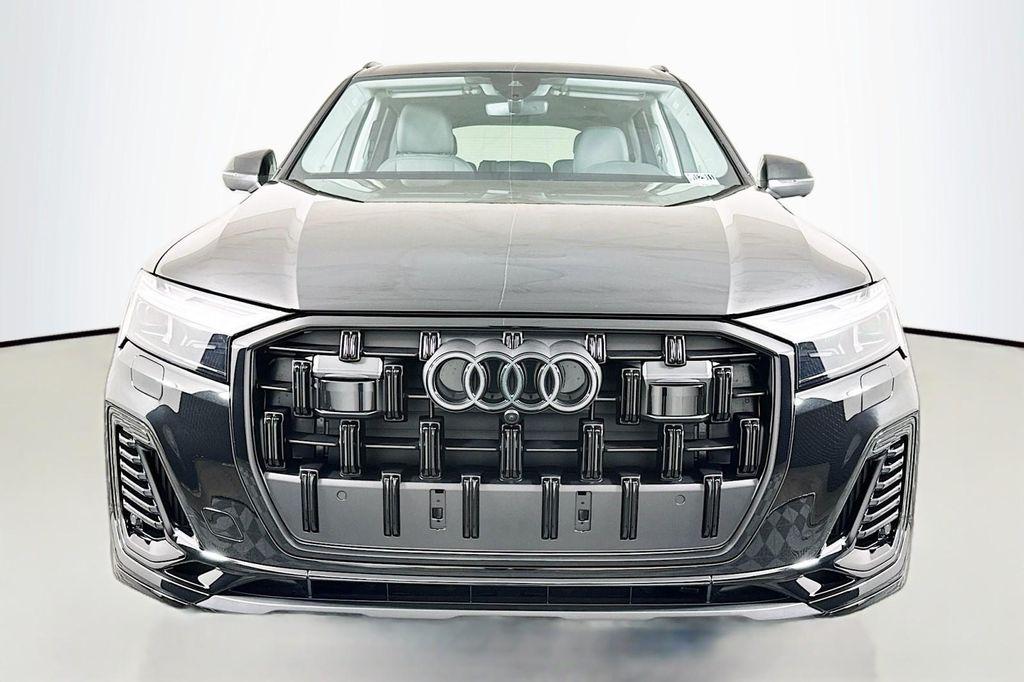 new 2025 Audi Q7 car, priced at $78,000