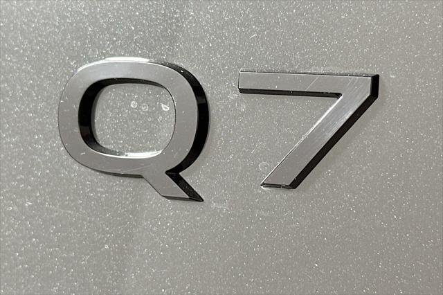 new 2025 Audi Q7 car, priced at $76,610