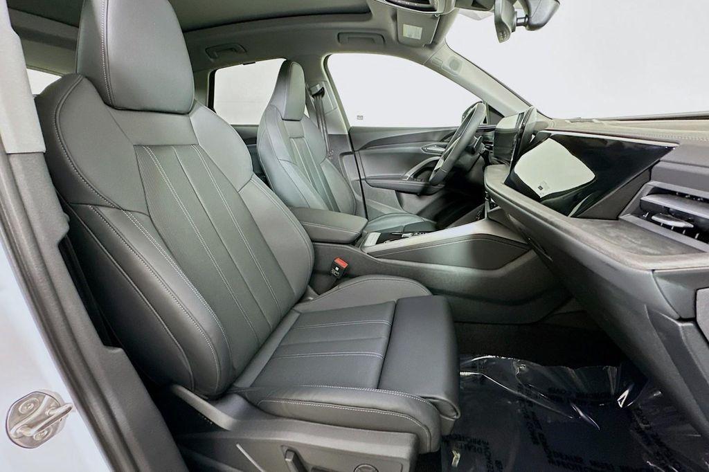 new 2025 Audi Q5 car, priced at $61,890