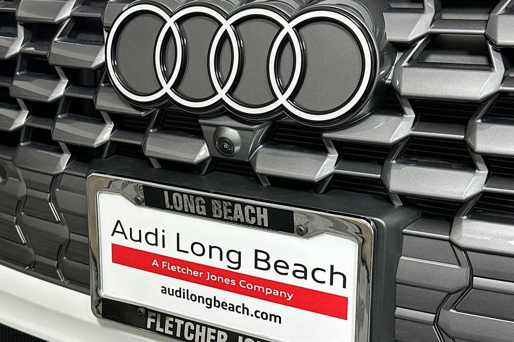 new 2025 Audi Q5 car, priced at $61,890