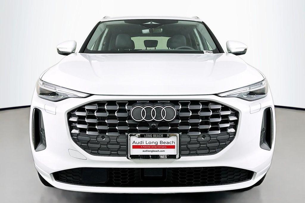 new 2025 Audi Q5 car, priced at $60,290