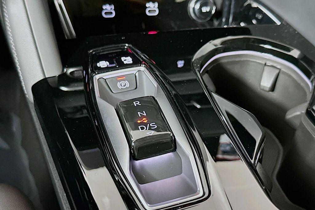 new 2025 Audi Q5 car, priced at $61,240