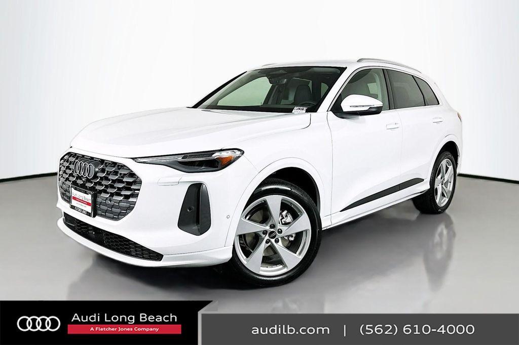 new 2025 Audi Q5 car, priced at $61,240