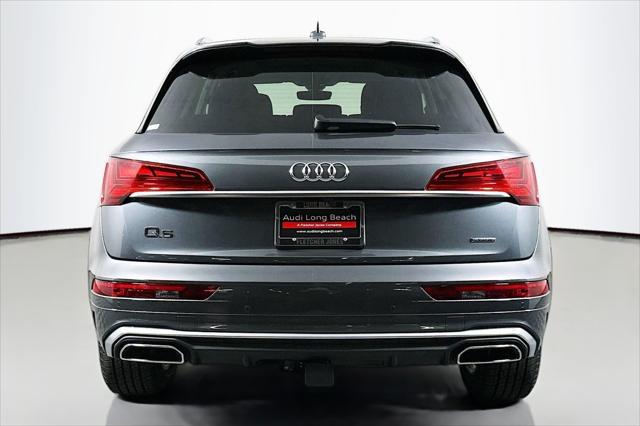new 2025 Audi Q5 car, priced at $67,935