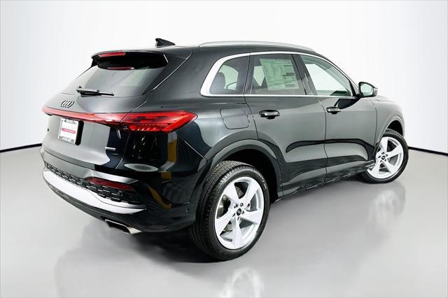 new 2025 Audi Q5 car, priced at $60,200