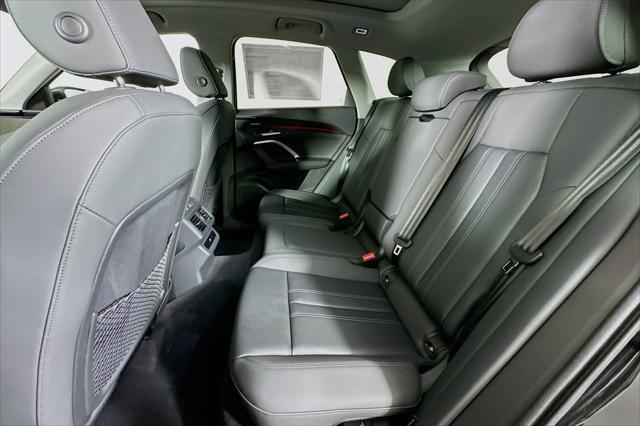 new 2025 Audi Q5 car, priced at $60,200