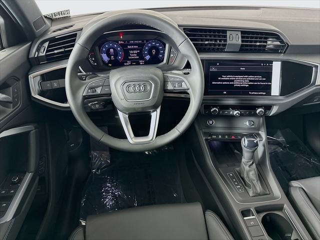 new 2025 Audi Q3 car, priced at $45,785