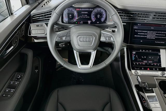 new 2025 Audi Q7 car, priced at $76,610