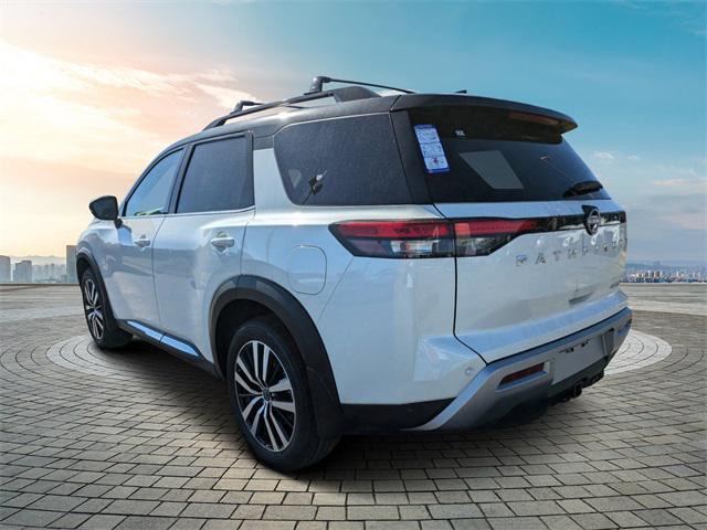 new 2024 Nissan Pathfinder car, priced at $48,578