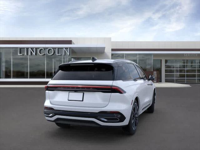 new 2025 Lincoln Nautilus car, priced at $68,213