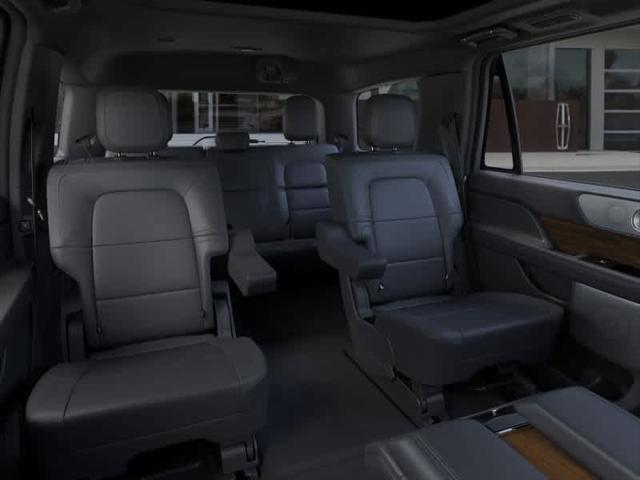 new 2024 Lincoln Navigator car, priced at $100,317