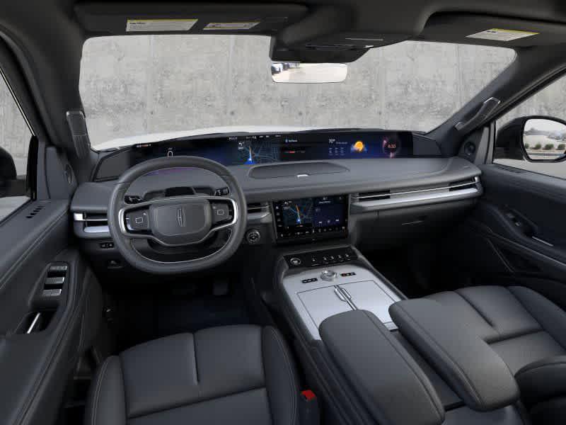 new 2025 Lincoln Navigator car, priced at $104,261
