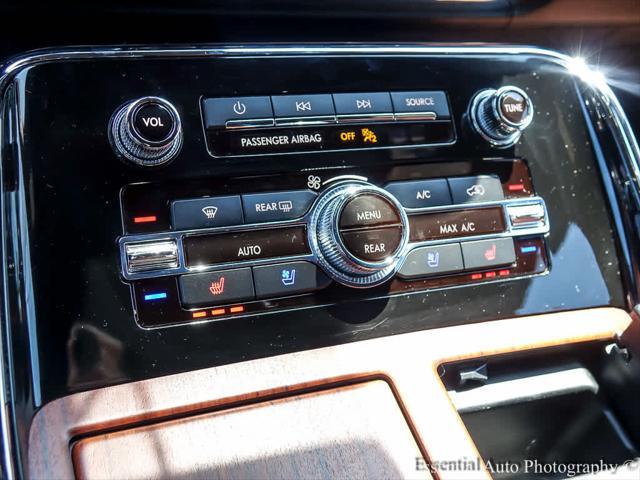 used 2021 Lincoln Navigator car, priced at $52,741