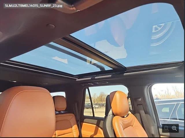 used 2021 Lincoln Navigator car, priced at $53,372