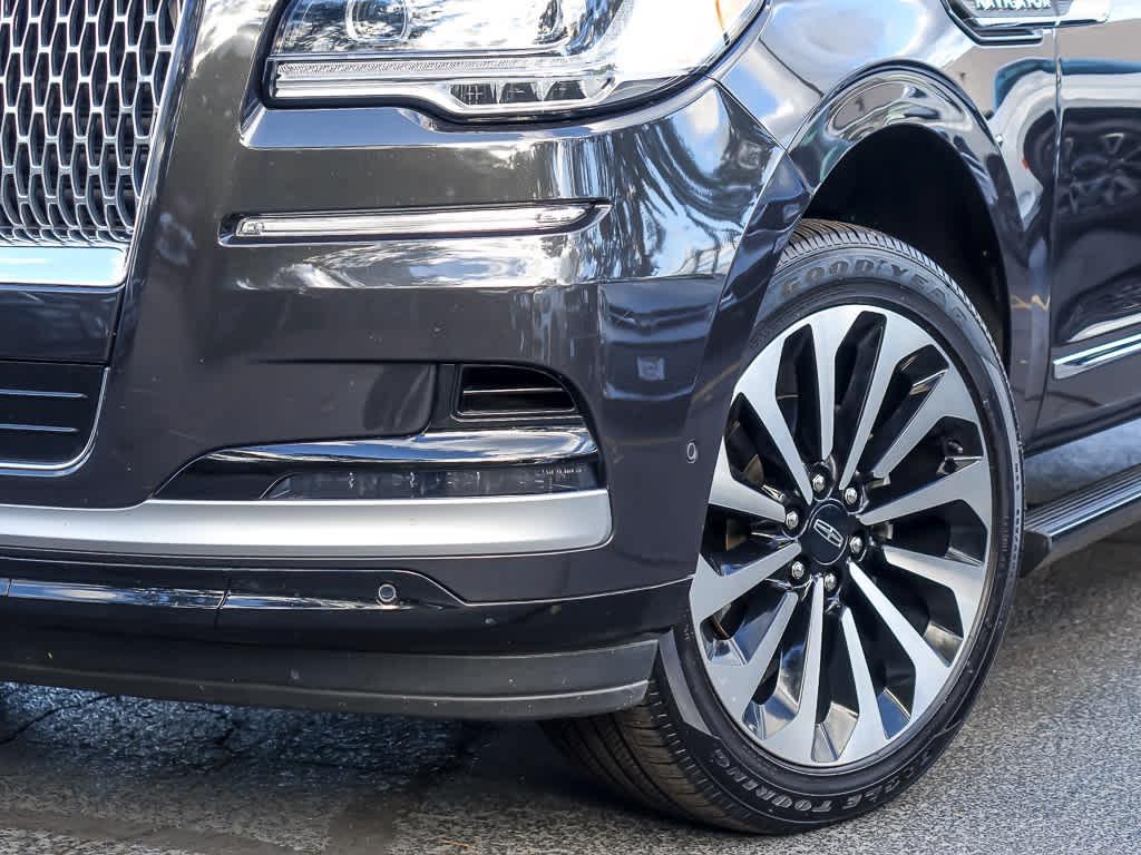 used 2022 Lincoln Navigator car, priced at $51,975