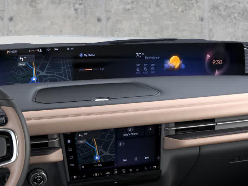 new 2025 Lincoln Navigator car, priced at $124,355