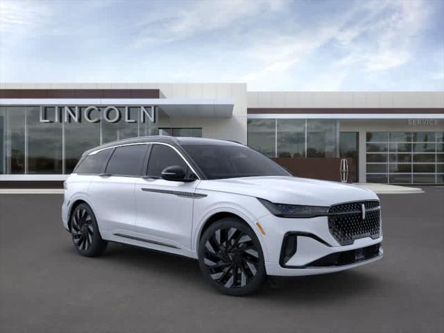 new 2025 Lincoln Nautilus car, priced at $82,690