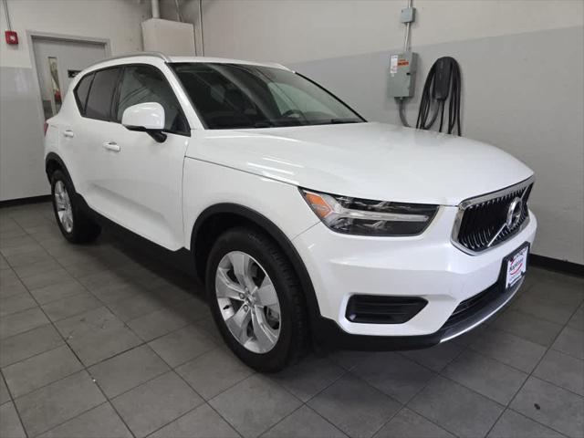 used 2022 Volvo XC40 car, priced at $28,993