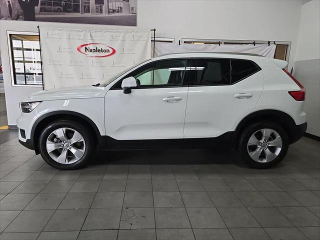 used 2022 Volvo XC40 car, priced at $28,993