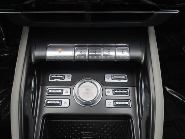 new 2025 Lincoln Nautilus car, priced at $59,433