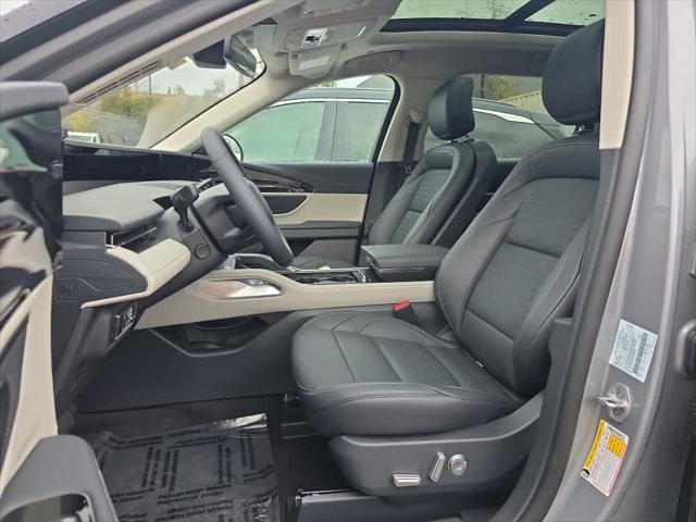 new 2025 Lincoln Nautilus car, priced at $59,433