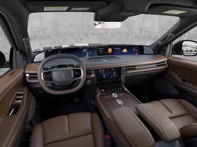 new 2025 Lincoln Navigator car, priced at $103,575