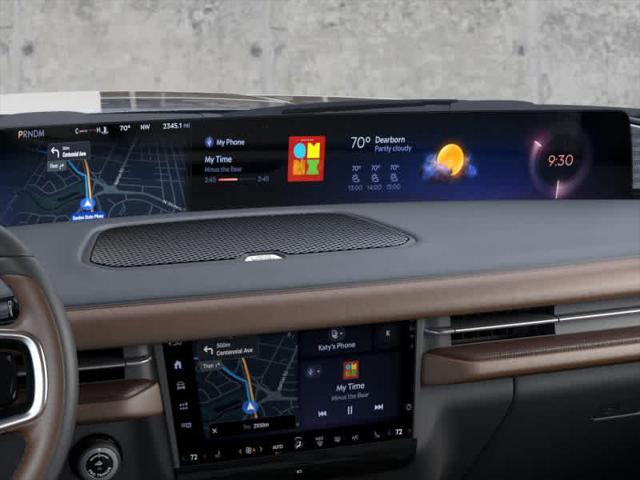 new 2025 Lincoln Navigator car, priced at $103,575