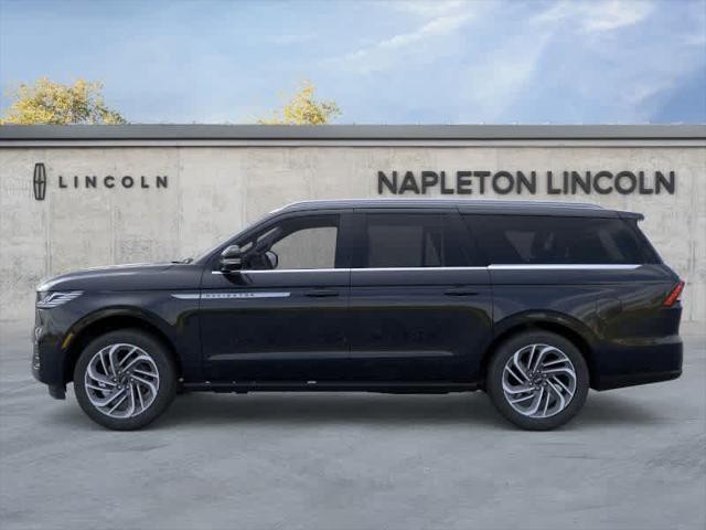 new 2025 Lincoln Navigator car, priced at $105,735