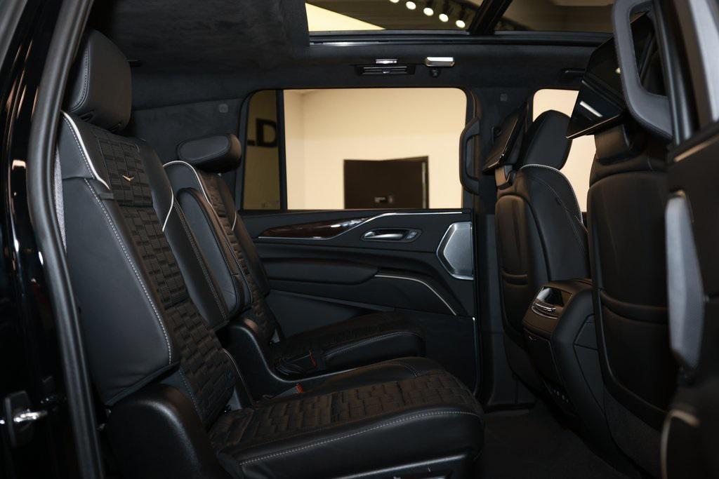 used 2024 Cadillac Escalade ESV car, priced at $100,092