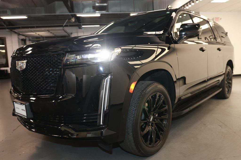 used 2024 Cadillac Escalade ESV car, priced at $100,092