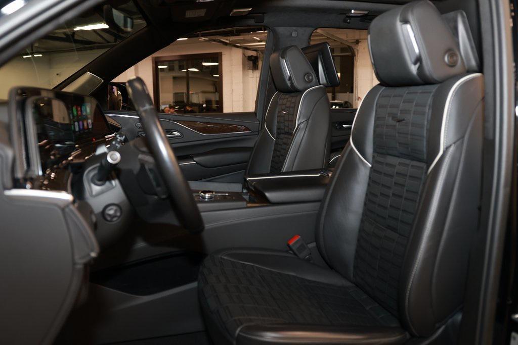 used 2024 Cadillac Escalade ESV car, priced at $100,092