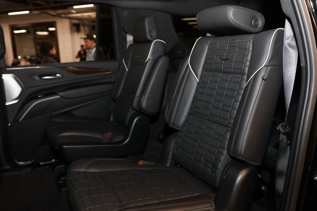 used 2024 Cadillac Escalade ESV car, priced at $100,092