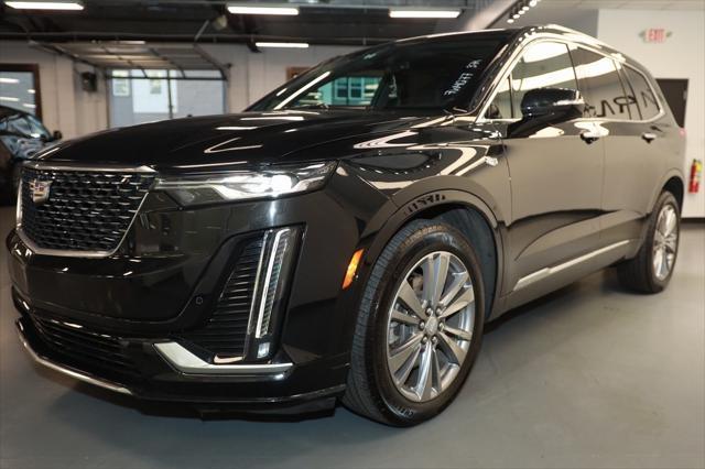 used 2023 Cadillac XT6 car, priced at $33,592