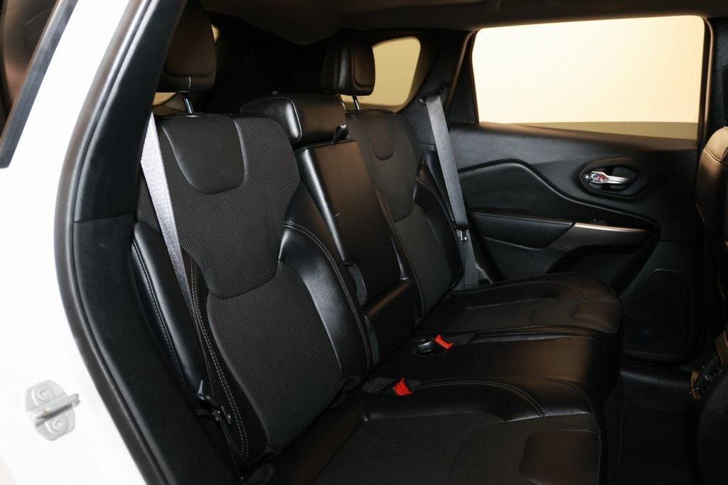 used 2021 Jeep Cherokee car, priced at $17,412