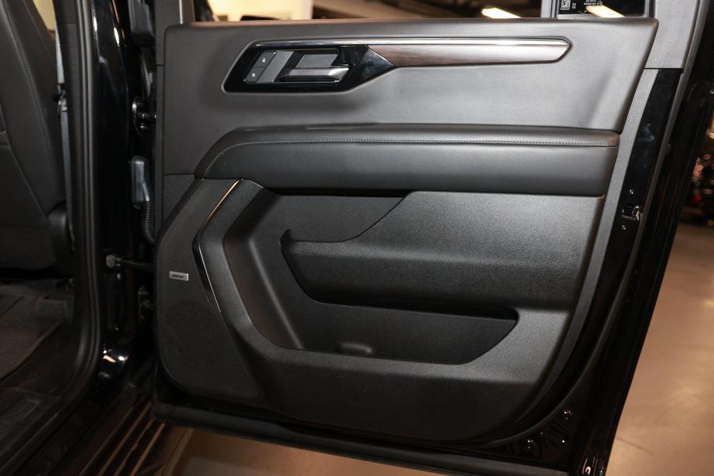 used 2025 Chevrolet Suburban car, priced at $61,446