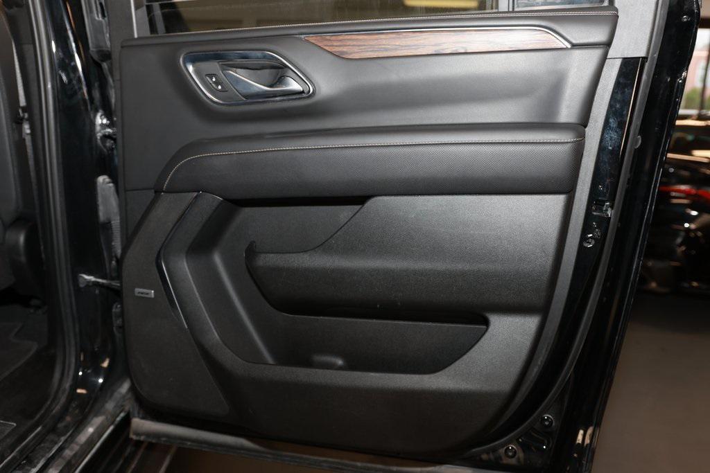 used 2024 Chevrolet Suburban car, priced at $63,162