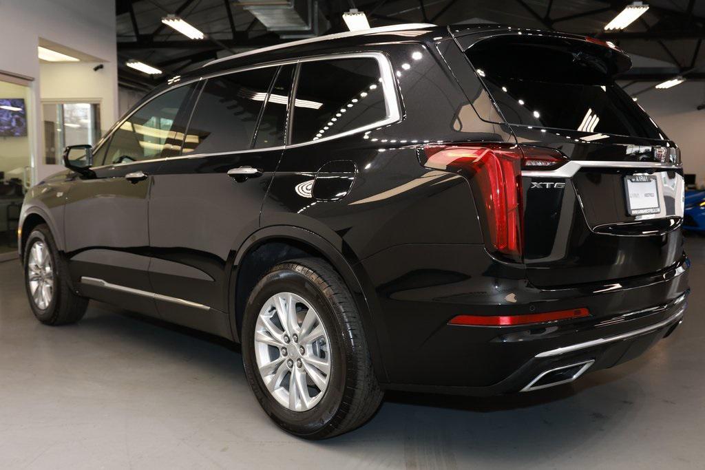 used 2024 Cadillac XT6 car, priced at $38,662