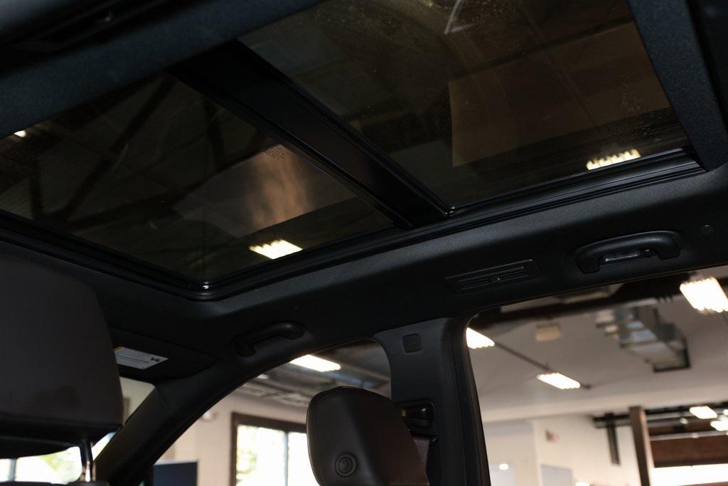 used 2025 Cadillac XT6 car, priced at $42,609